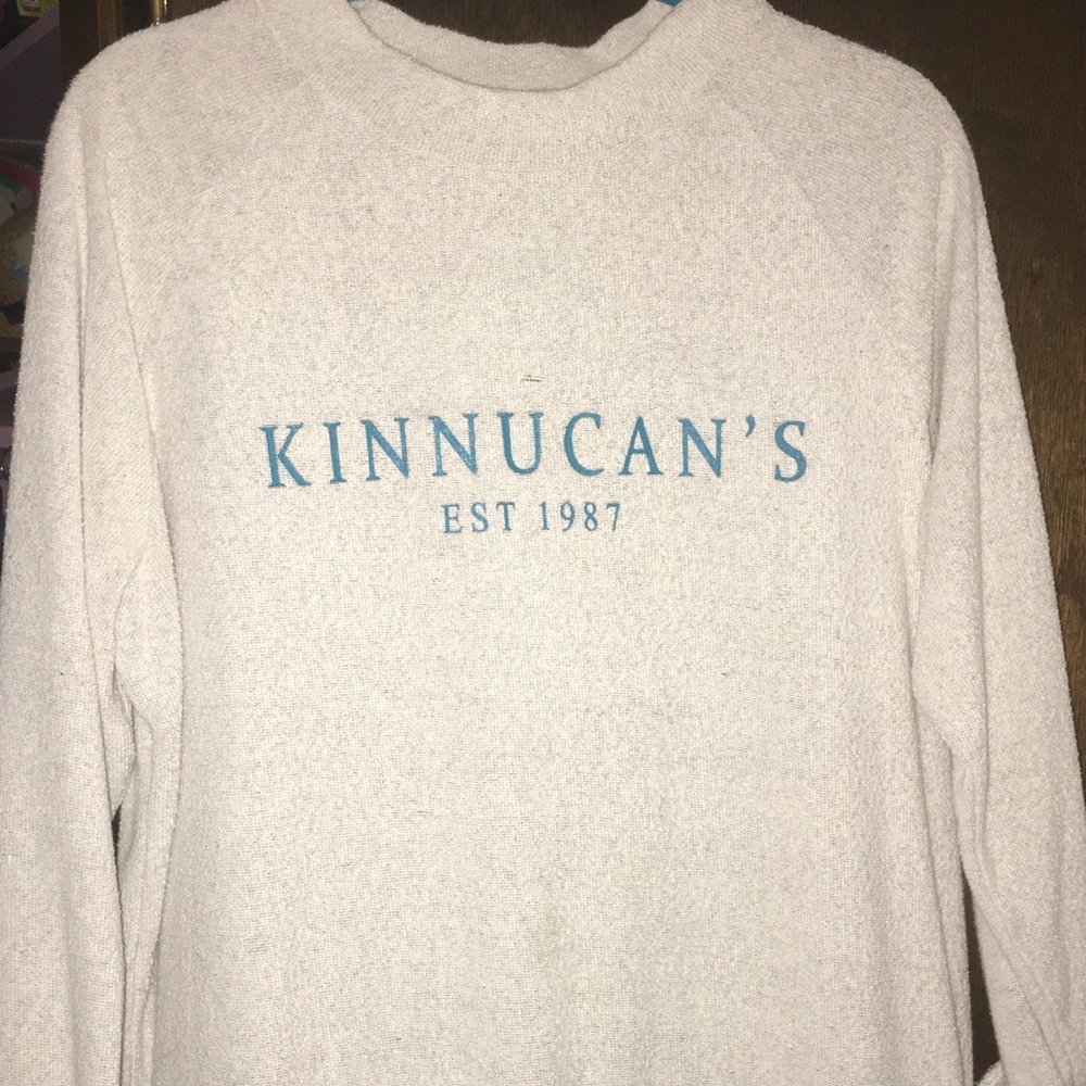 Kinnucan‘s W Large pullover